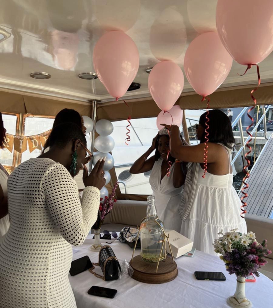 428BEA5D-7103-44F3-A1FF-574D16959684_1_105_c Private Bosphorus yacht tour Istanbul Turkey