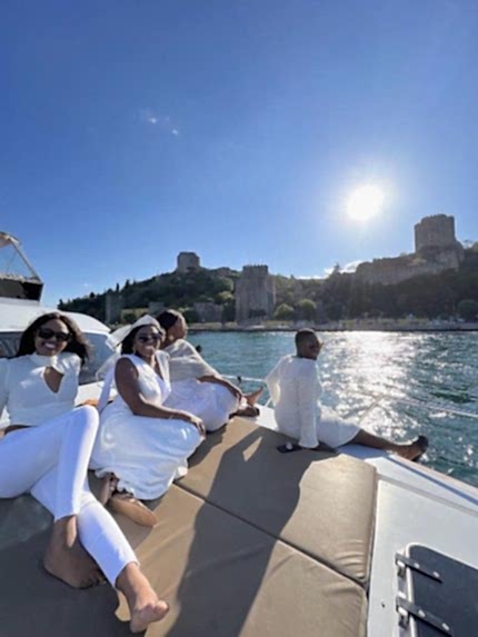 Luxury yacht charter Istanbul Bosphorus cruise